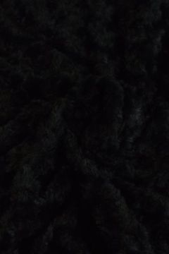 Wellness Fur - Black Roses