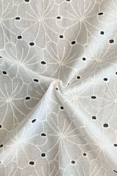 Broderie Katoen - Big Flowers - Off White