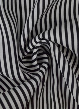 Viscose - Small Stripes Black/White