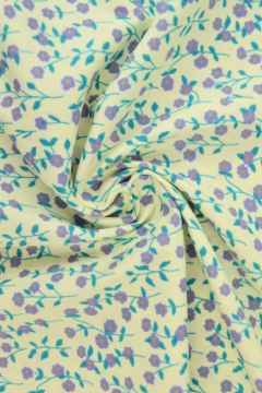 Katoen - Petite Lavender Flowers on Soft Yellow