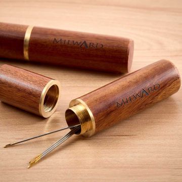 Milward - Rozenhouten Naaldenkoker