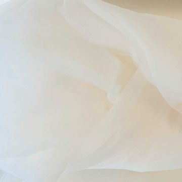 Brandvertragende Tule - 300cm - Ivory
